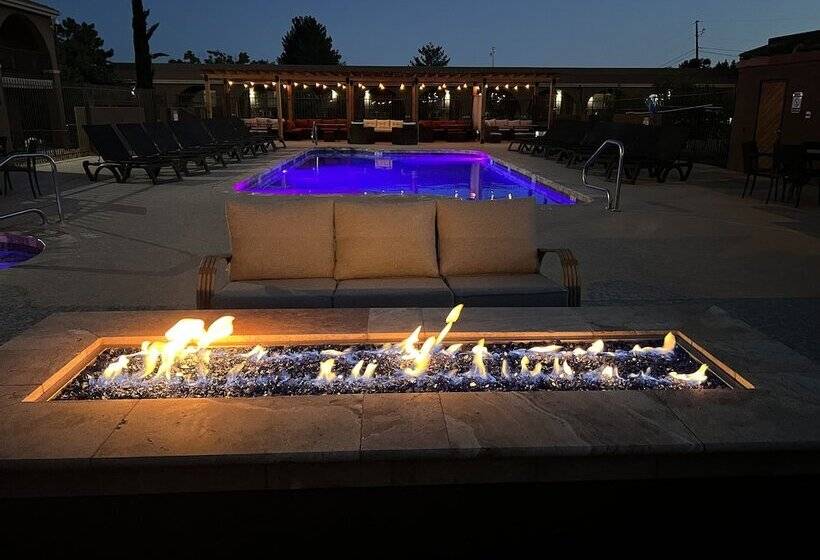 هتل Greentree Inn Sedona