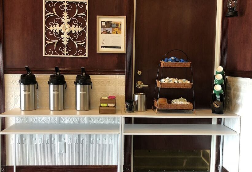 فندق Guesthouse Inn & Suites Kelso/longview