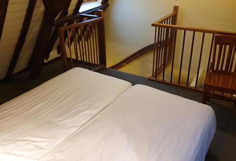 酒店 De Emauspoort