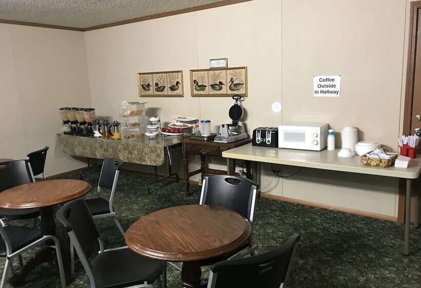 호텔 Heritage House Inn