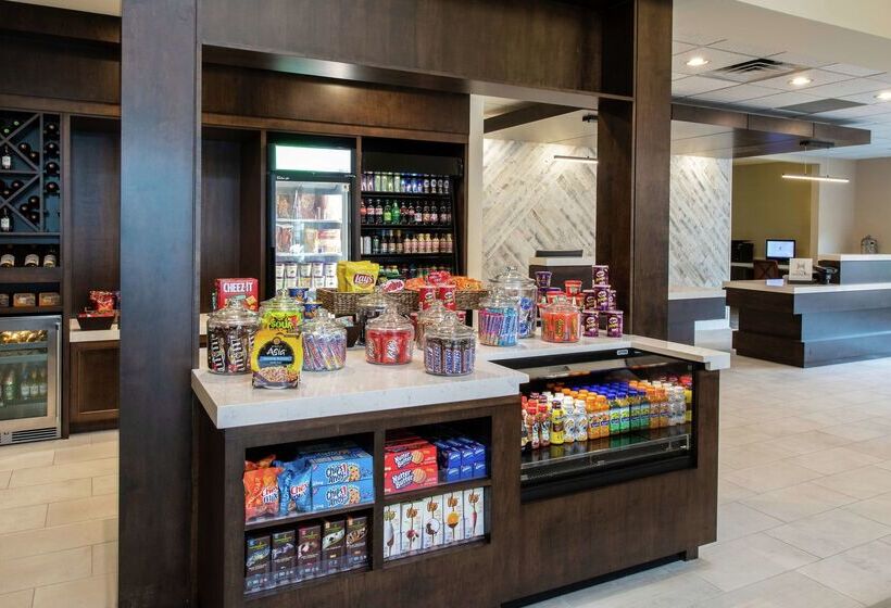 Отель Hilton Garden Inn Philadelphia Ft. Washington