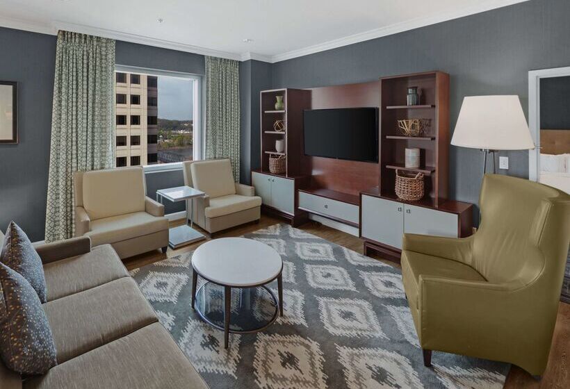 فندق Hilton Harrisburg