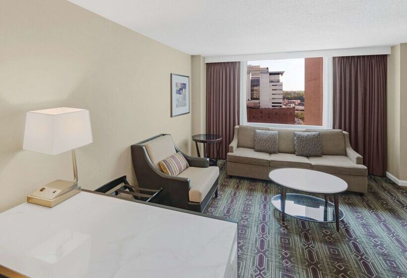 فندق Hilton Harrisburg