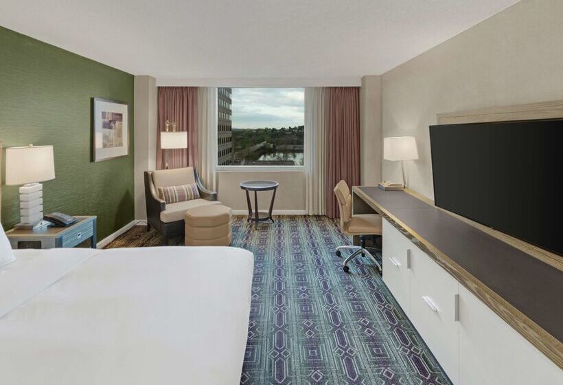 فندق Hilton Harrisburg