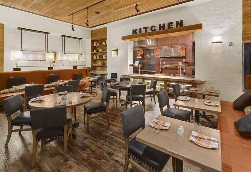 فندق Hilton Harrisburg