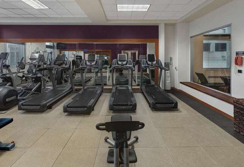 فندق Hilton Harrisburg