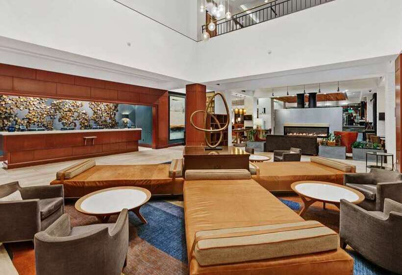 فندق Hilton Harrisburg