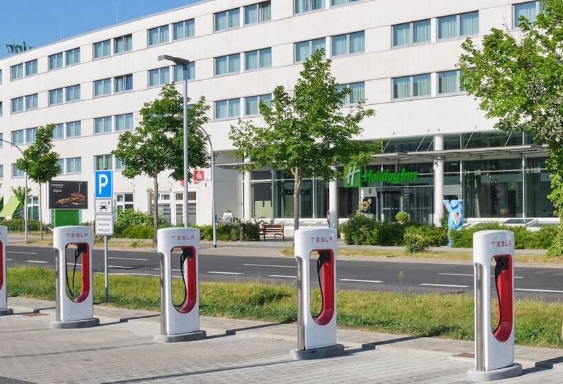 هتل Holiday Inn Berlin Airport   Conference Centre, An Ihg