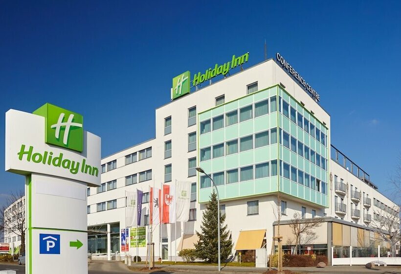 هتل Holiday Inn Berlin Airport   Conference Centre, An Ihg
