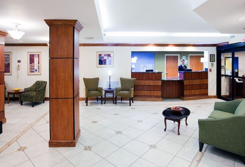 فندق Four Points By Sheraton Fayetteville Fort Liberty