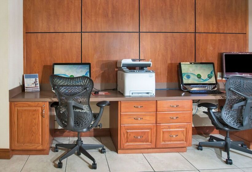 فندق Four Points By Sheraton Fayetteville Fort Liberty