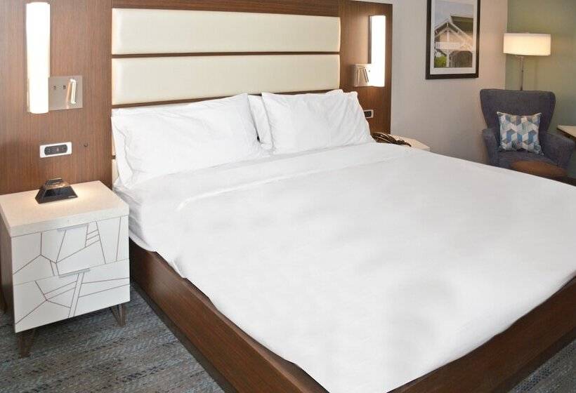 فندق Four Points By Sheraton Fayetteville Fort Liberty