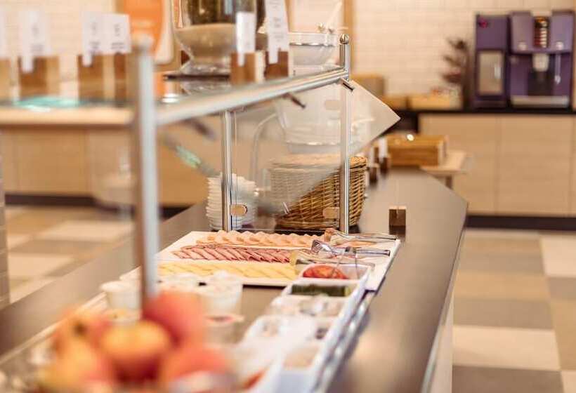 בית מלון כפרי Holiday Inn Express Luzern Neuenkirch, An Ihg