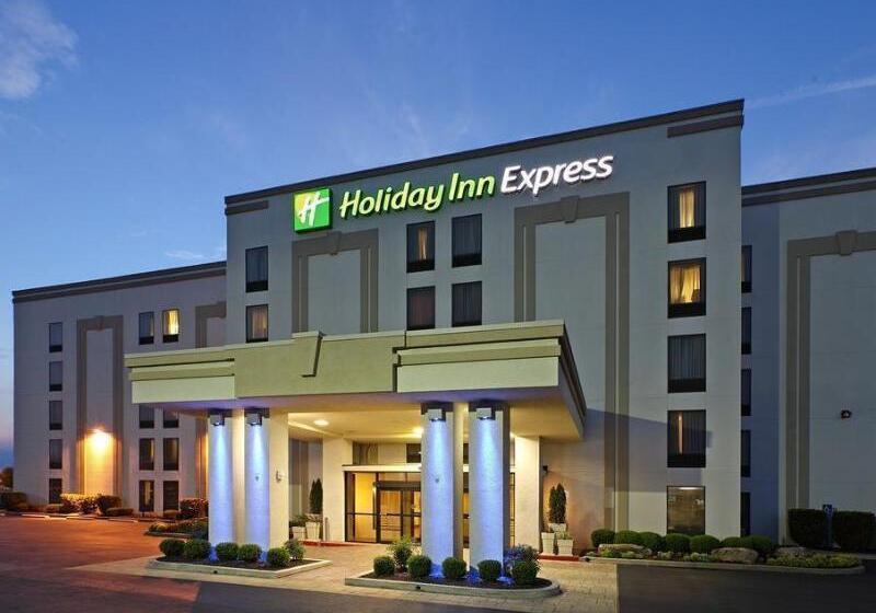 فندق Holiday Inn Express & Suites Fayetteville University Of Arkansas Area, An Ihg