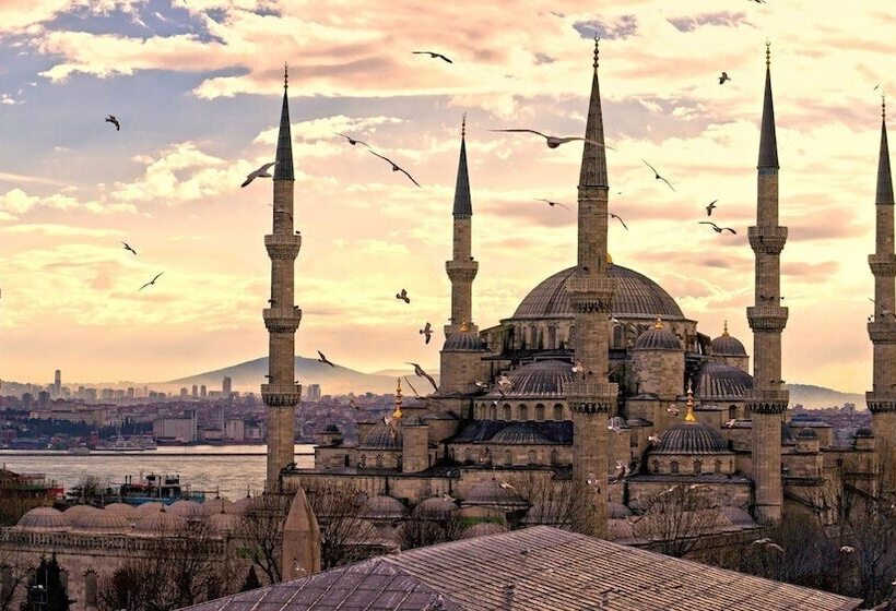 هتل Holiday Inn Istanbul Old City, An Ihg