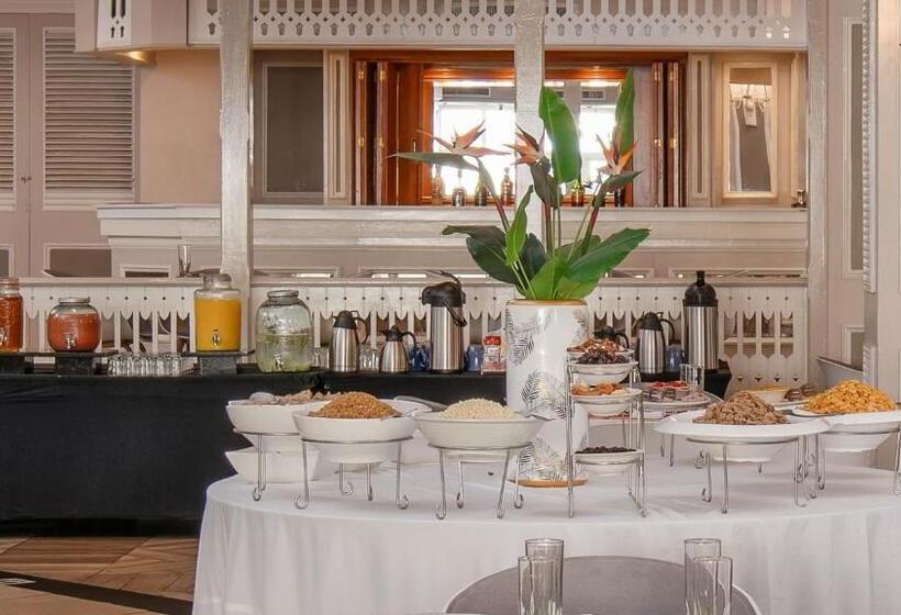 호텔 Holiday Inn   Johannesburg Sunnyside Park, An Ihg