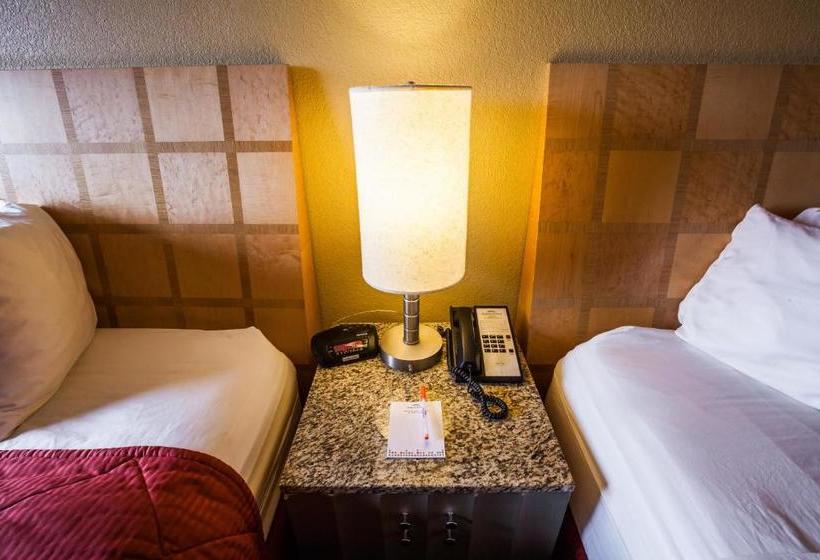 هتل Howard Johnson By Wyndham Flagstaff