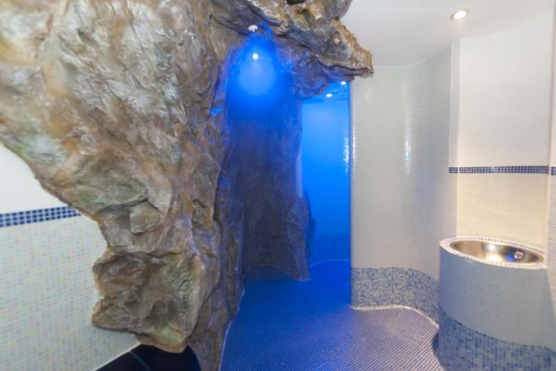 ホテル Hôtel Du Parc, Restaurant, Spa & Wellness