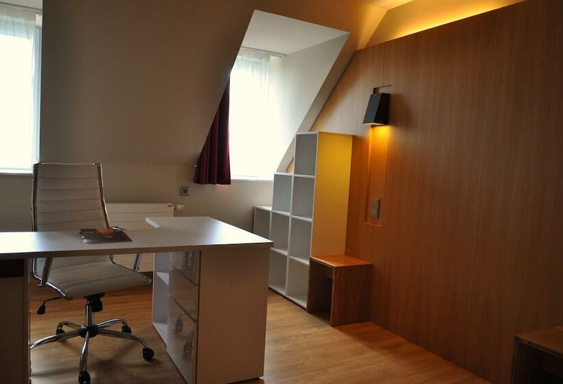 酒店 Hôtel Restaurant Mont Sainte Odile