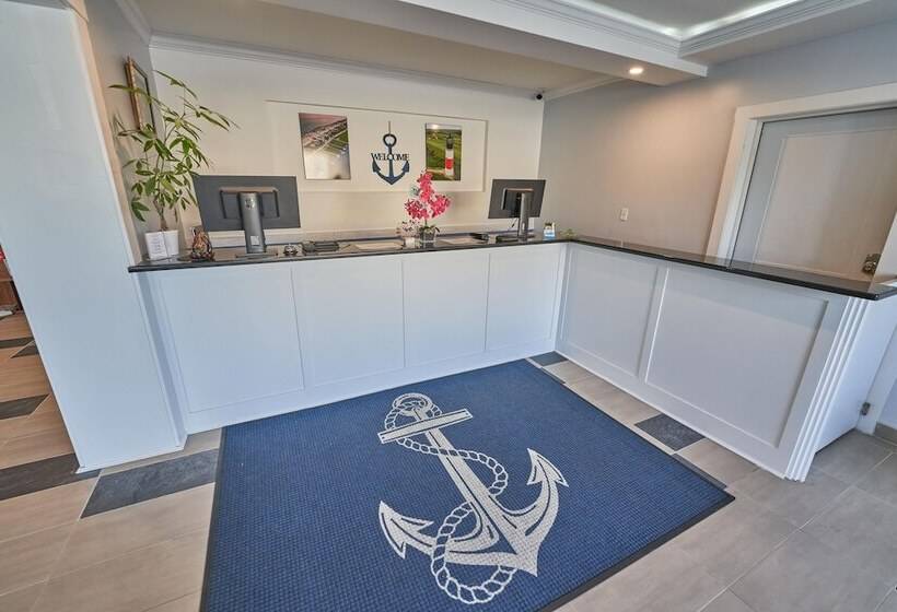 בית מלון כפרי Hyannis Plaza