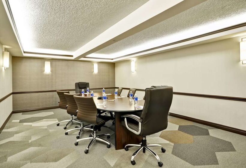 Отель Hyatt Place Las Vegas