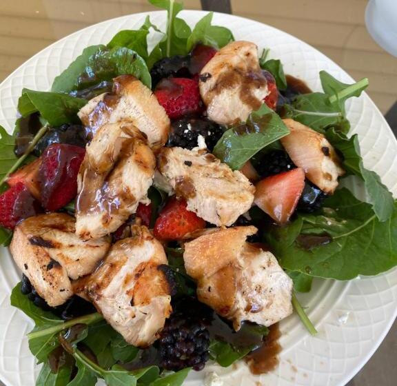 בית מלון כפרי Inn On The River