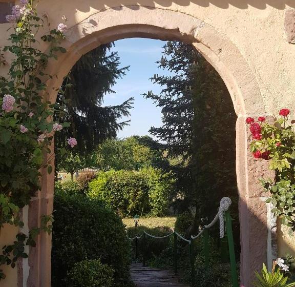 בית מלון כפרי Kanzel Residence Et Suite