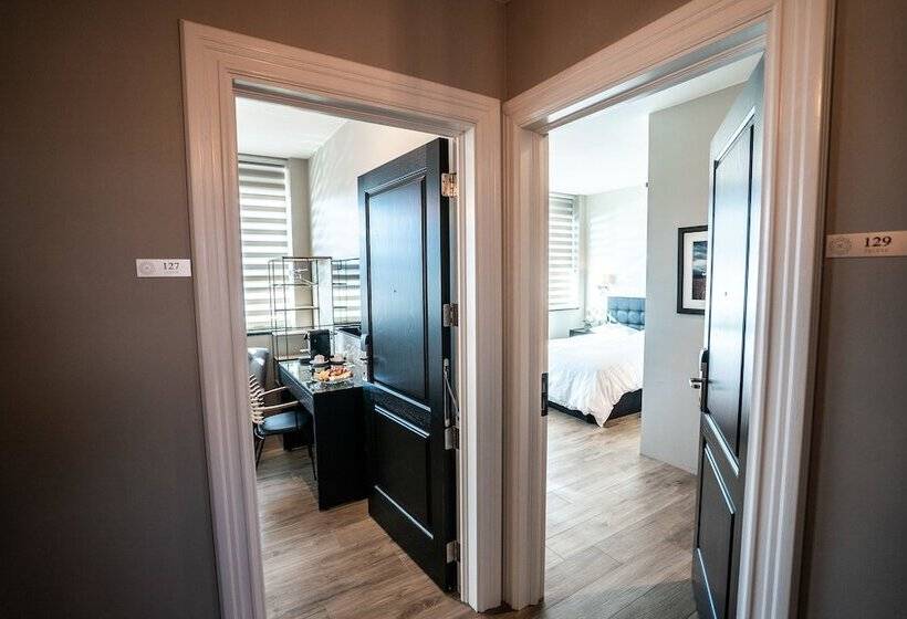 هتل Keflavik By Reykjavik Keflavik Airport