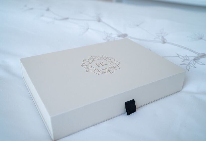 هتل Keflavik By Reykjavik Keflavik Airport