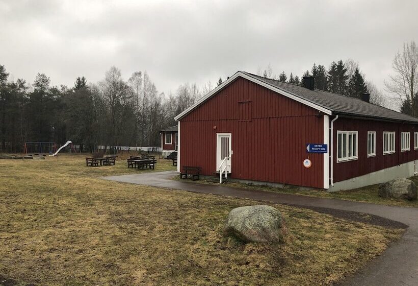 Отель Kronobergshed Vandrarhem Och Kursgård