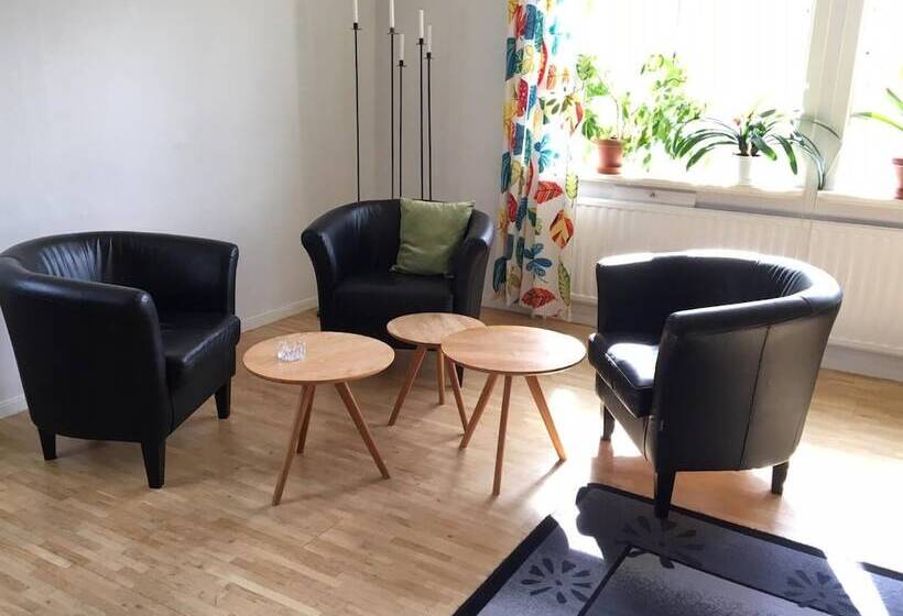 בית מלון כפרי Kronobergshed Vandrarhem Och Kursgård