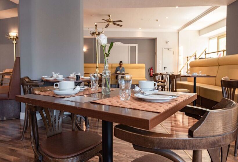 هتل Kurfuerstendamm Berlin