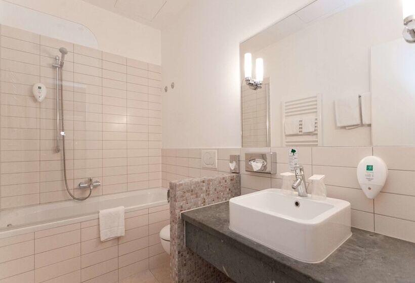 هتل Kurfuerstendamm Berlin