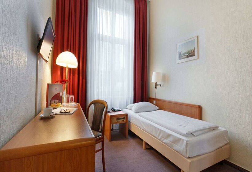 هتل Kurfuerstendamm Berlin