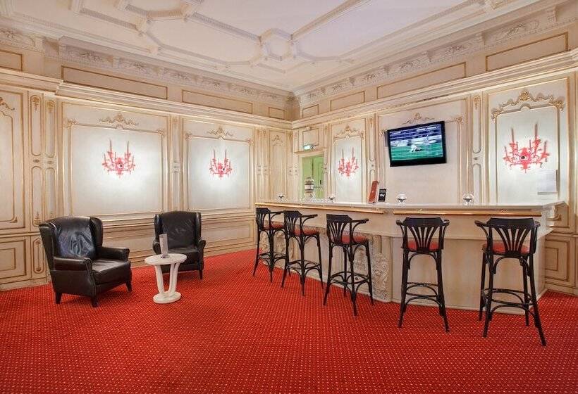 هتل Kurfuerstendamm Berlin