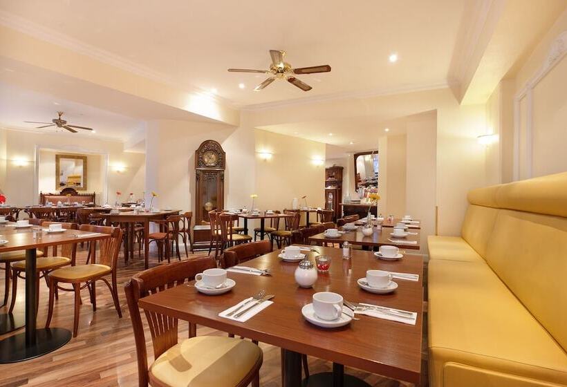 هتل Kurfuerstendamm Berlin