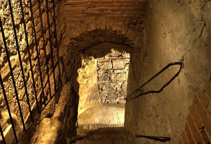 ホテル L'antico Pozzo