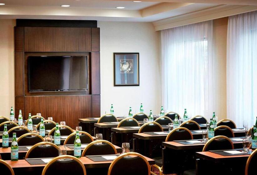 Отель Las Vegas Marriott