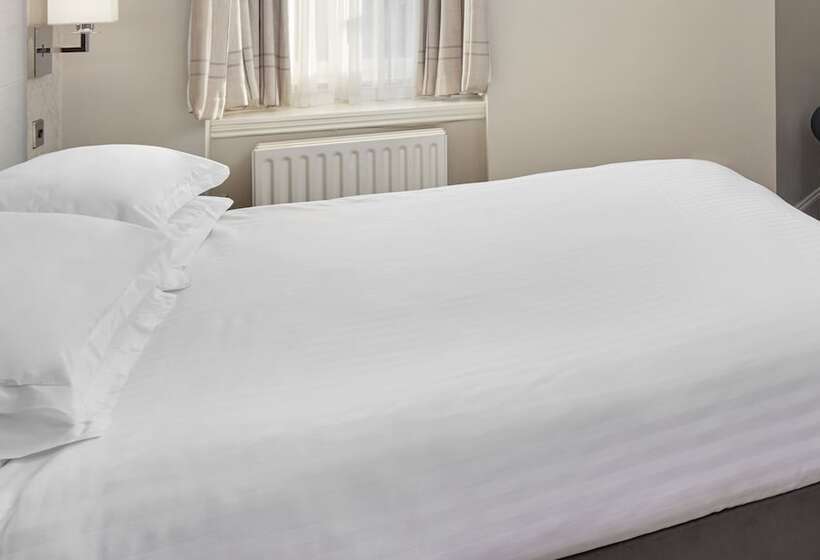 호텔 Leonardo Edinburgh City