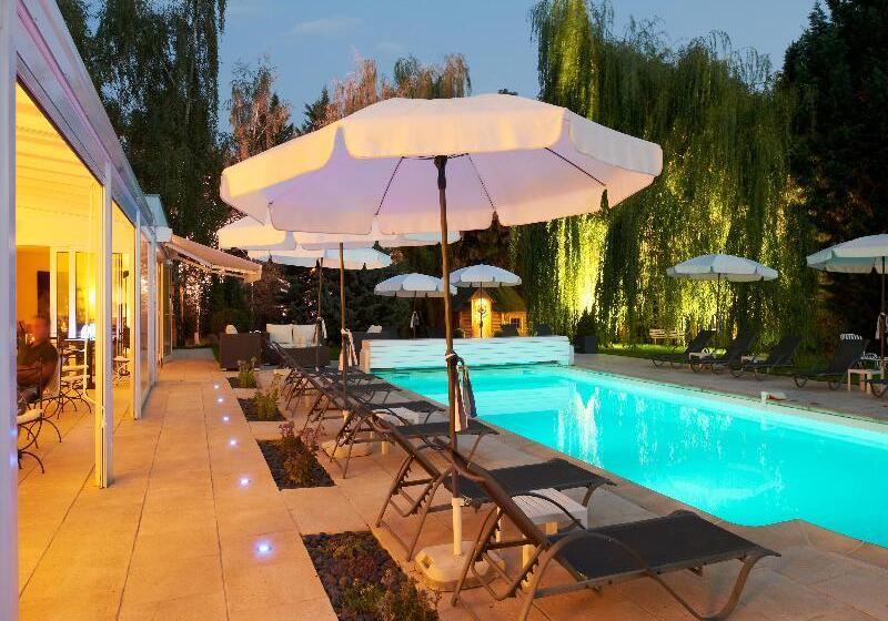 בית מלון כפרי Les Jardins d'Adalric