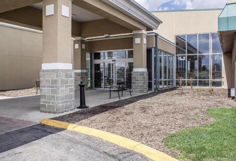 فندق Lifestyle Inn Cedar Falls