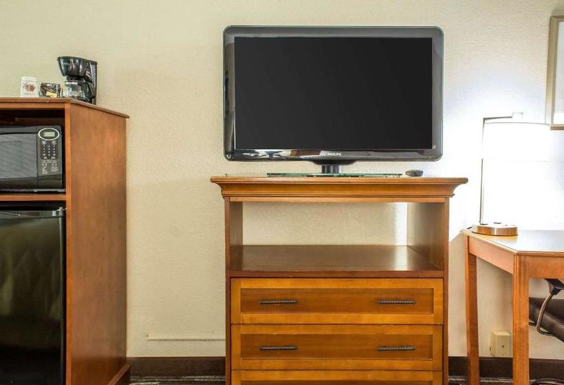 فندق Lifestyle Inn Cedar Falls