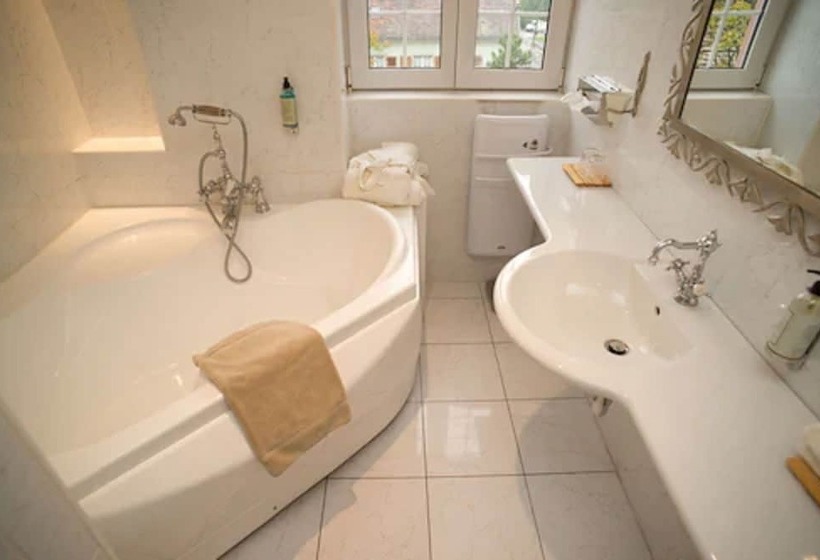 בית מלון כפרי Logis Hôtel Beauséjour Colmar