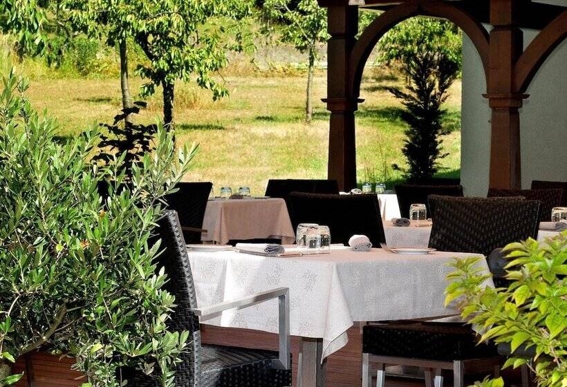 Logis Hotel Le Parc & Spa