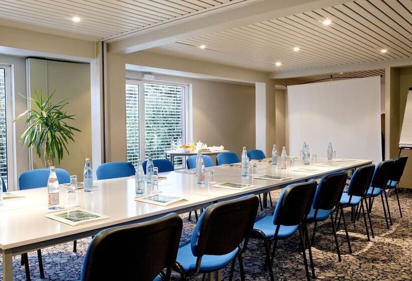 Logis Hotel Le Parc & Spa