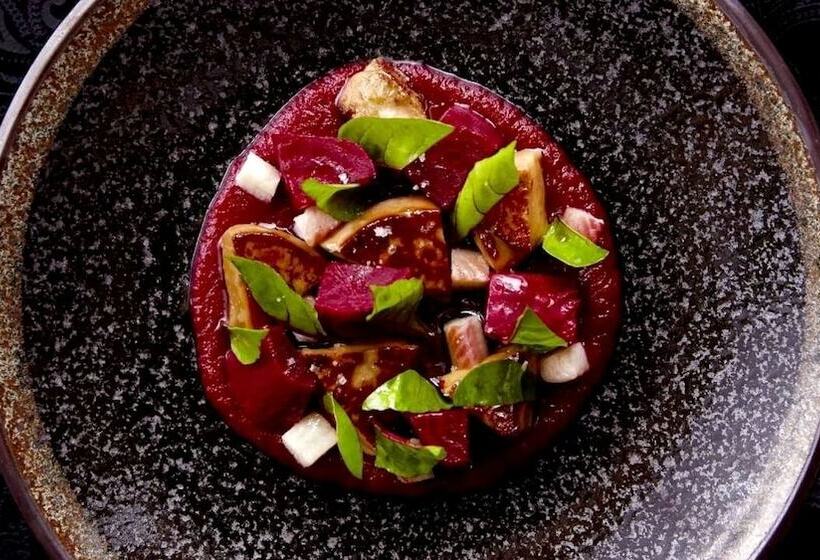 Logis Hotel Le Parc & Spa