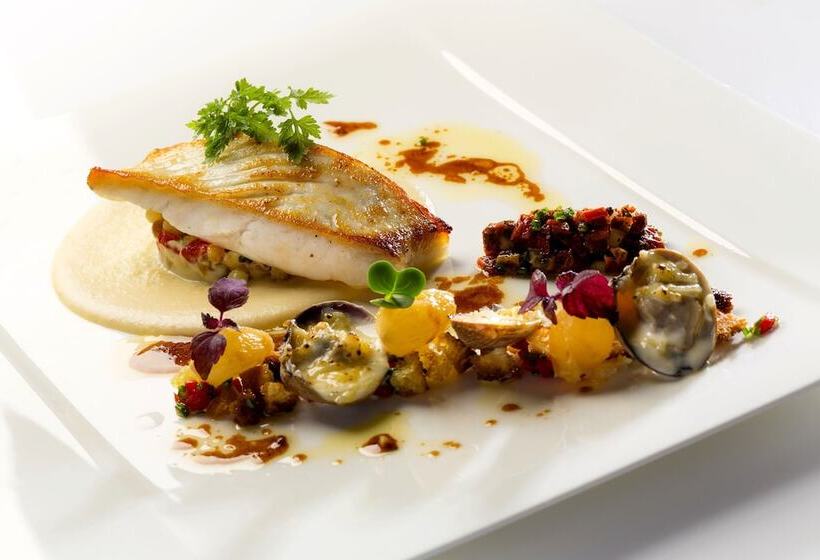 Logis Hotel Le Parc & Spa