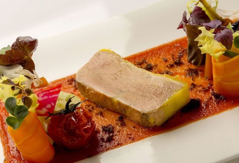 Logis Hotel Le Parc & Spa