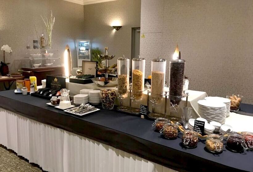 Logis Hotel Le Parc & Spa