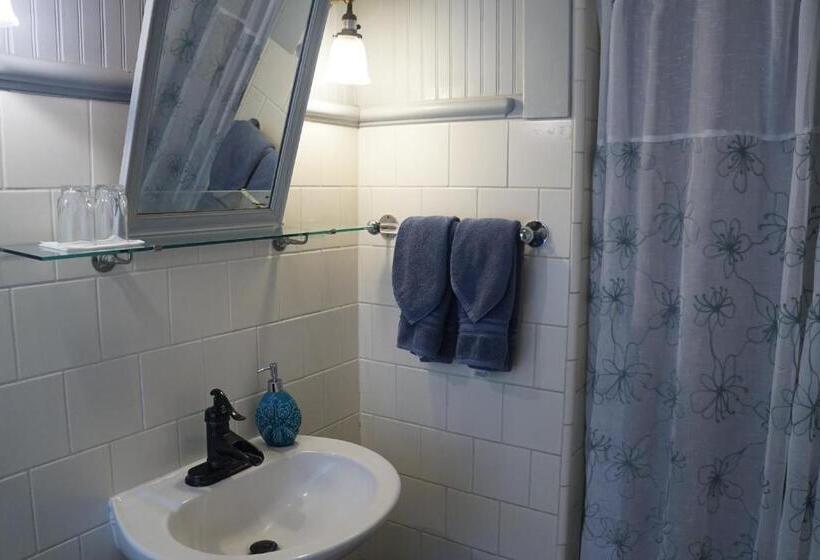 בית מלון כפרי Manoa Valley Inn